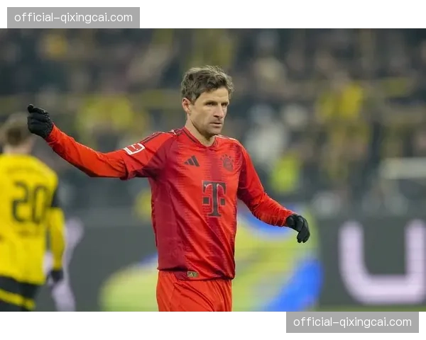 老将闪光，36岁的穆勒替补登场为拜仁打入制胜球