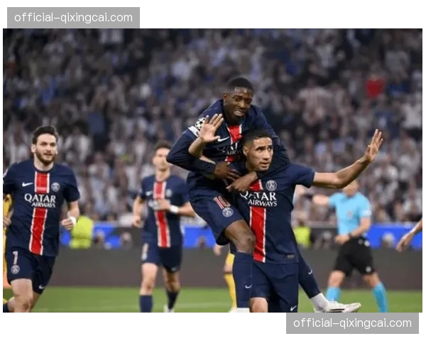 巴黎圣日耳曼进攻体系解析：单赛季43球背后的战术创新